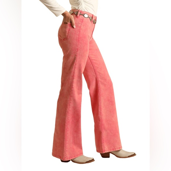 Women’s Rock & Roll Pink Bell Bottom Jeans - Picture 7 of 8